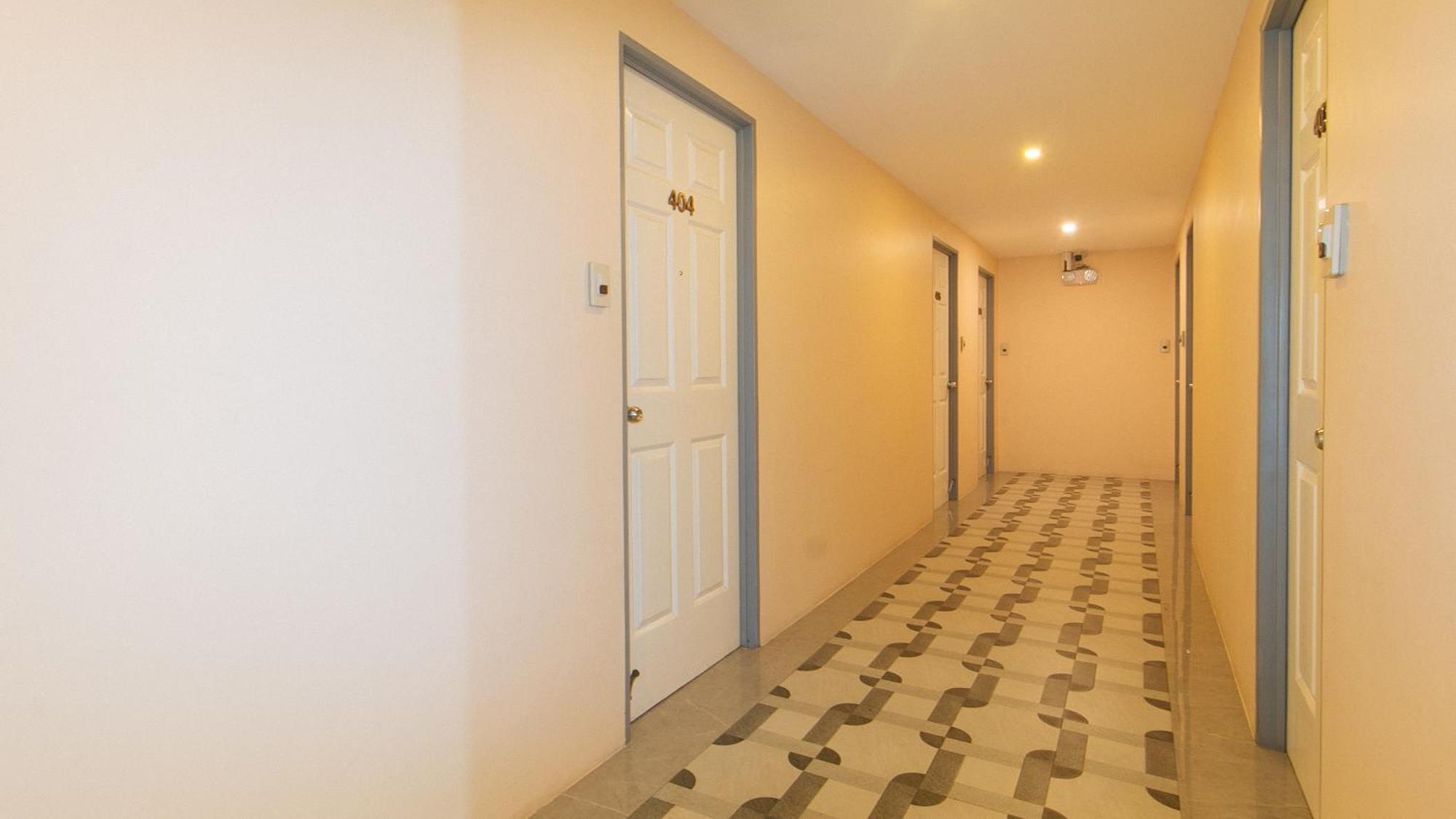 Reddoorz Plus At Seventy Five Inn Near Manila Airport Paranaque City Exterior foto